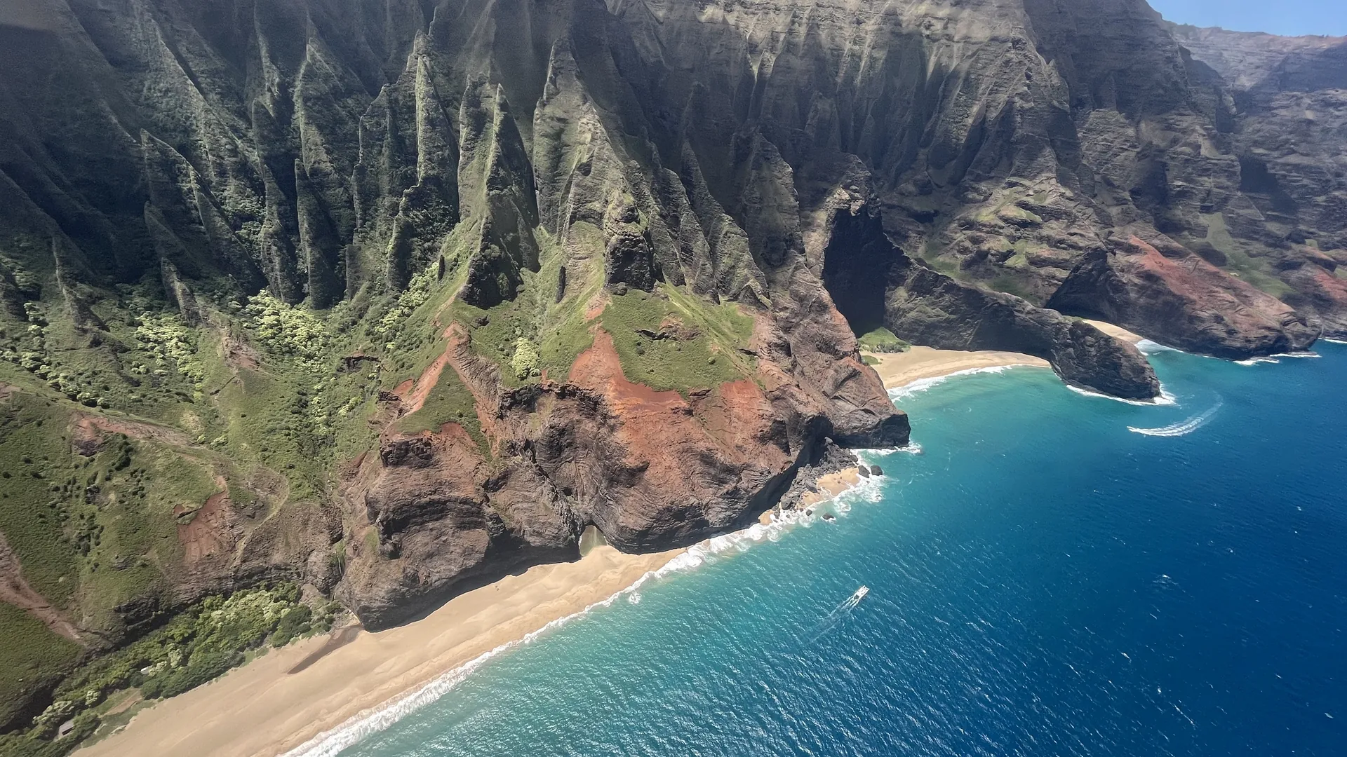 Nā Pali Coast landscape
