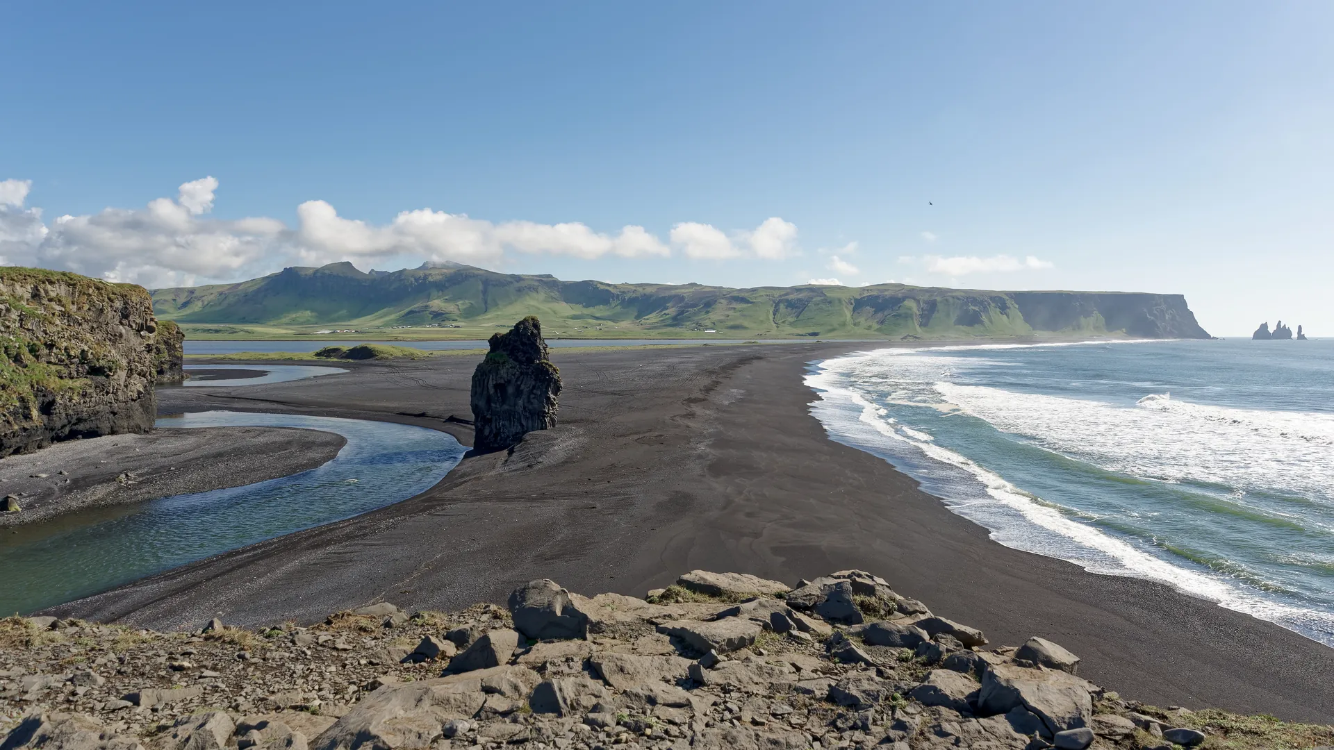 Reynisfjara Beach landscape