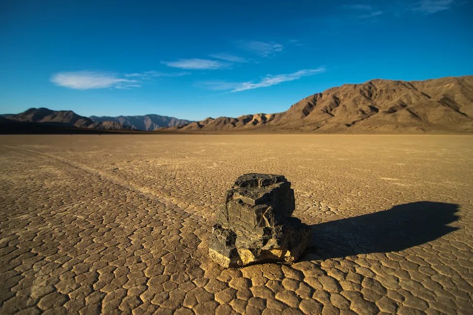 Sailing Stones